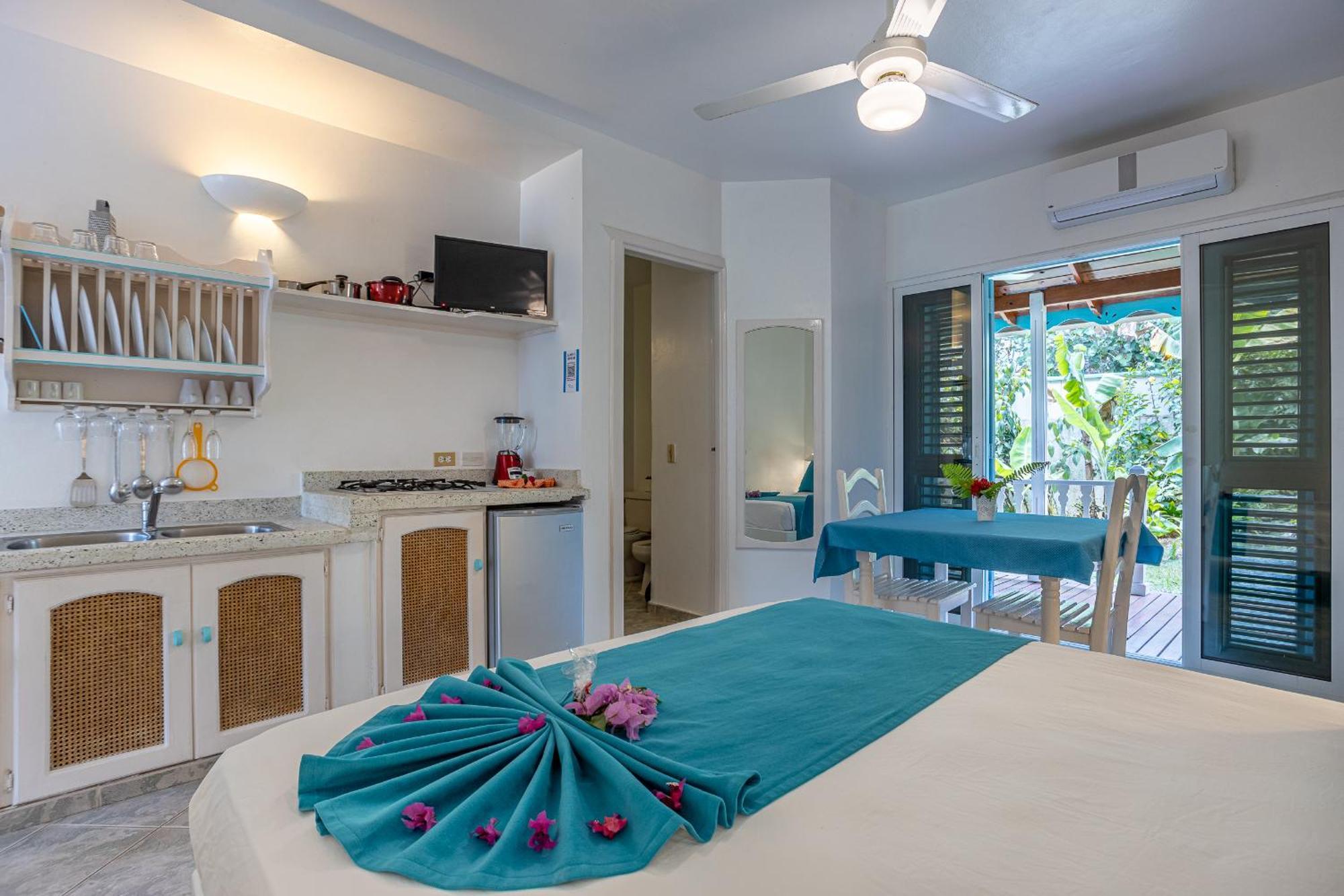 Hotel Playa Colibri 라스테레나스 외부 사진